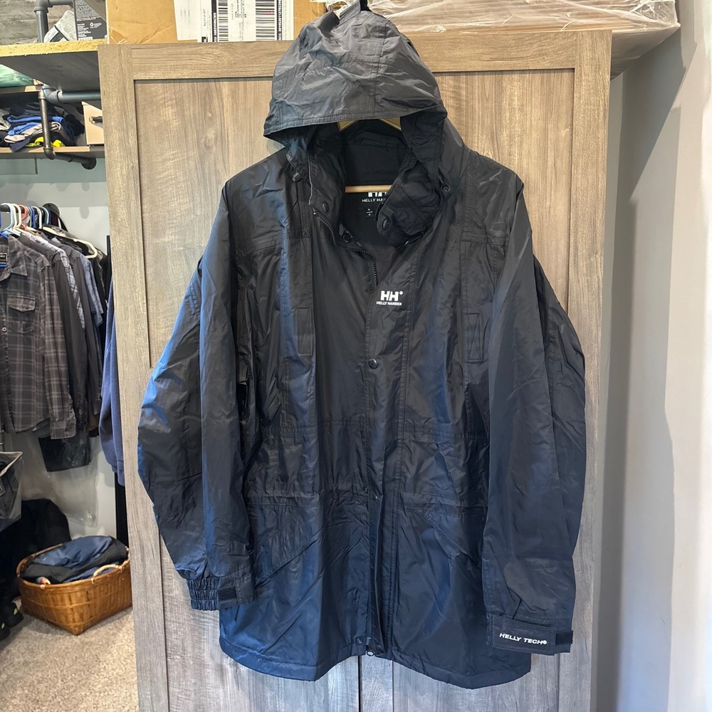 Helly Hansen Helly Tech Rain Jacket Mens Medium Black Hooded Waterproof Coat